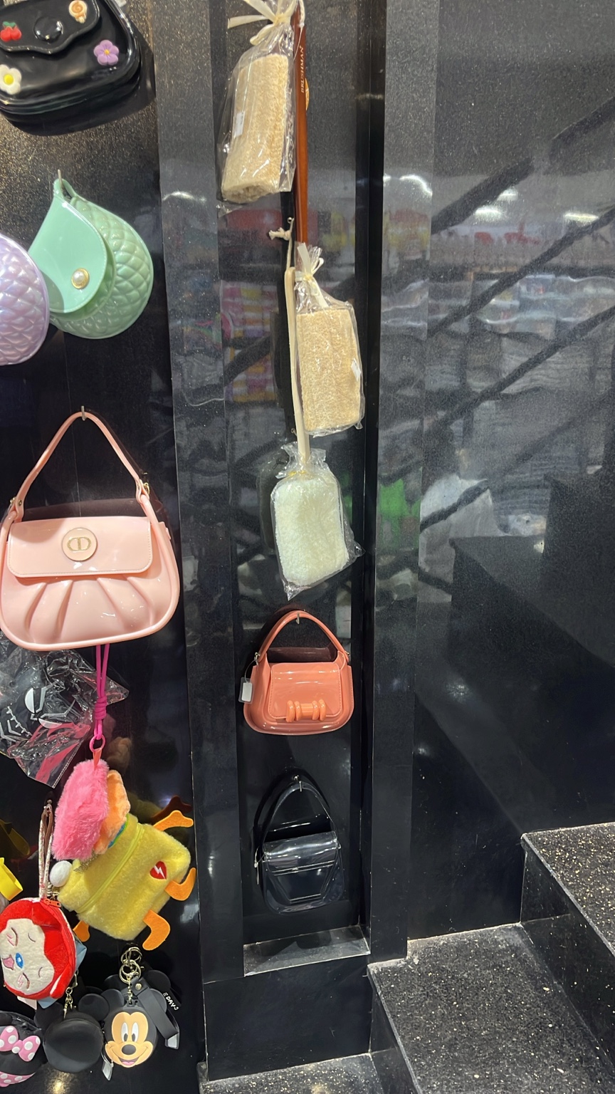 Mini bag details